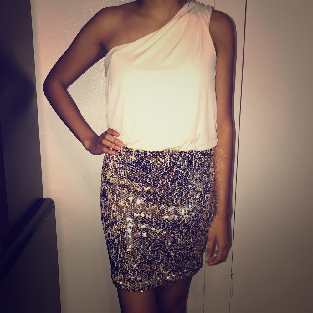 Sequined dress!